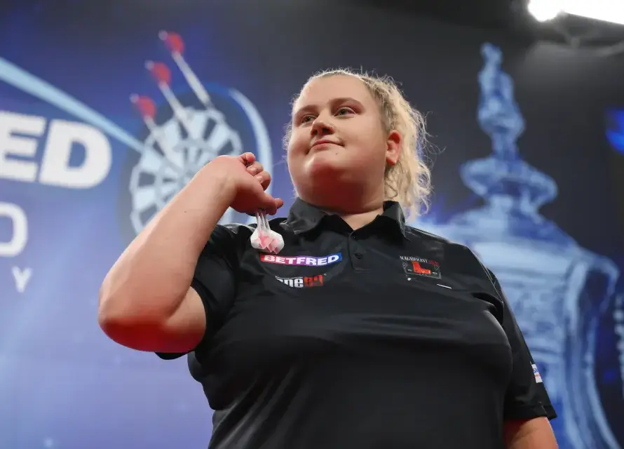 beau greaves darts player